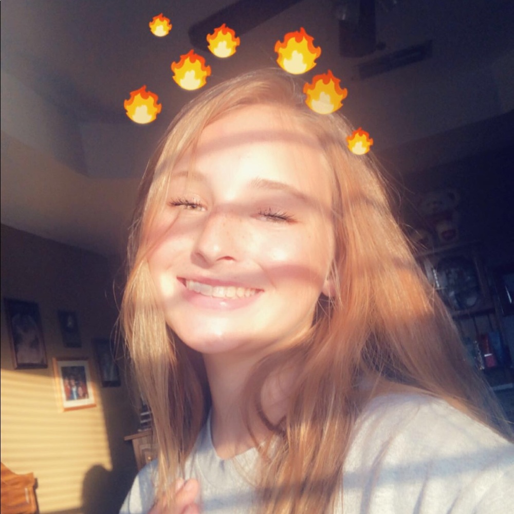 Meet your Posher, Madi